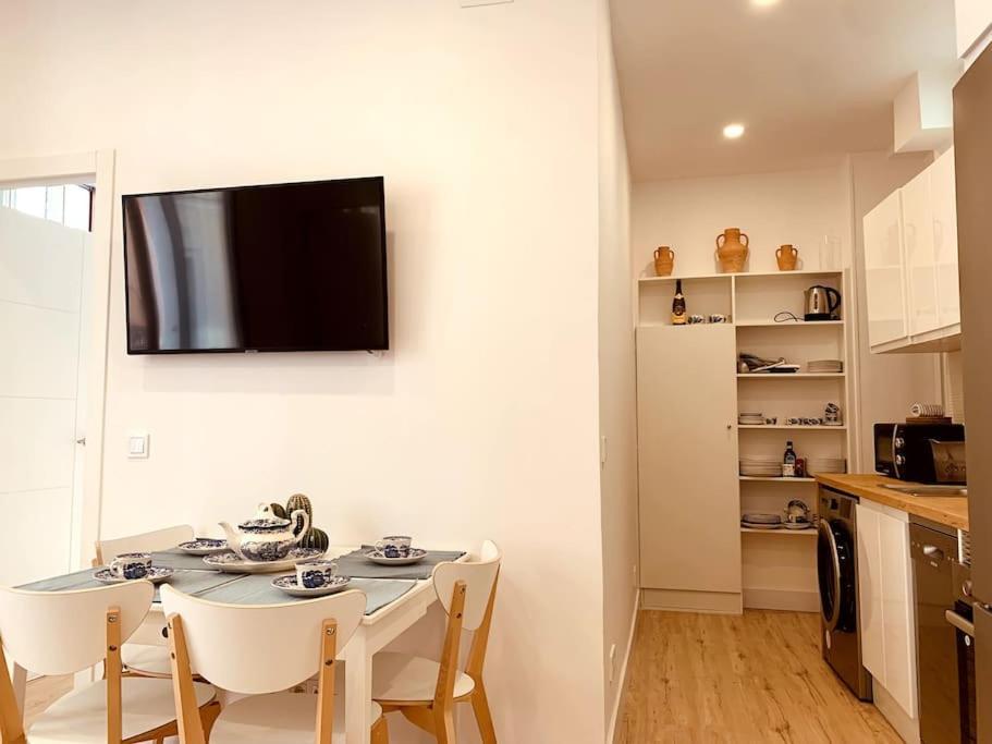 Apartamento Vip VI En Madrid Centro Apartment Екстериор снимка