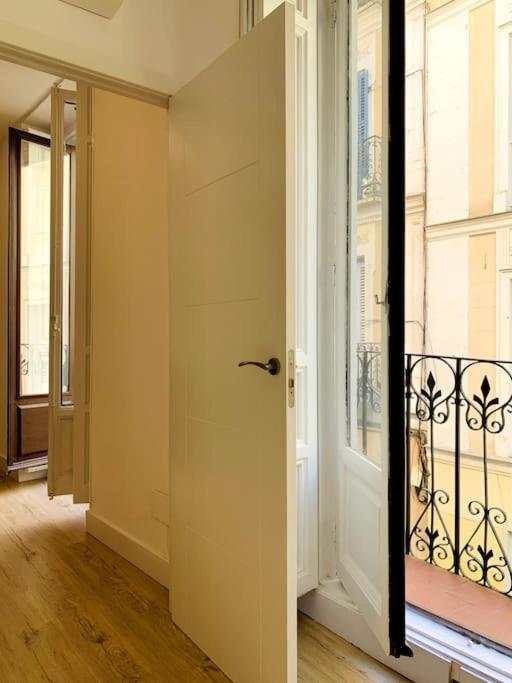 Apartamento Vip VI En Madrid Centro Apartment Екстериор снимка