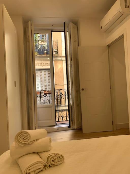 Apartamento Vip VI En Madrid Centro Apartment Екстериор снимка